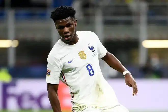 ewc-坎德拉建议姆巴佩的位置后撤,楚阿梅尼要用好自己的多面性